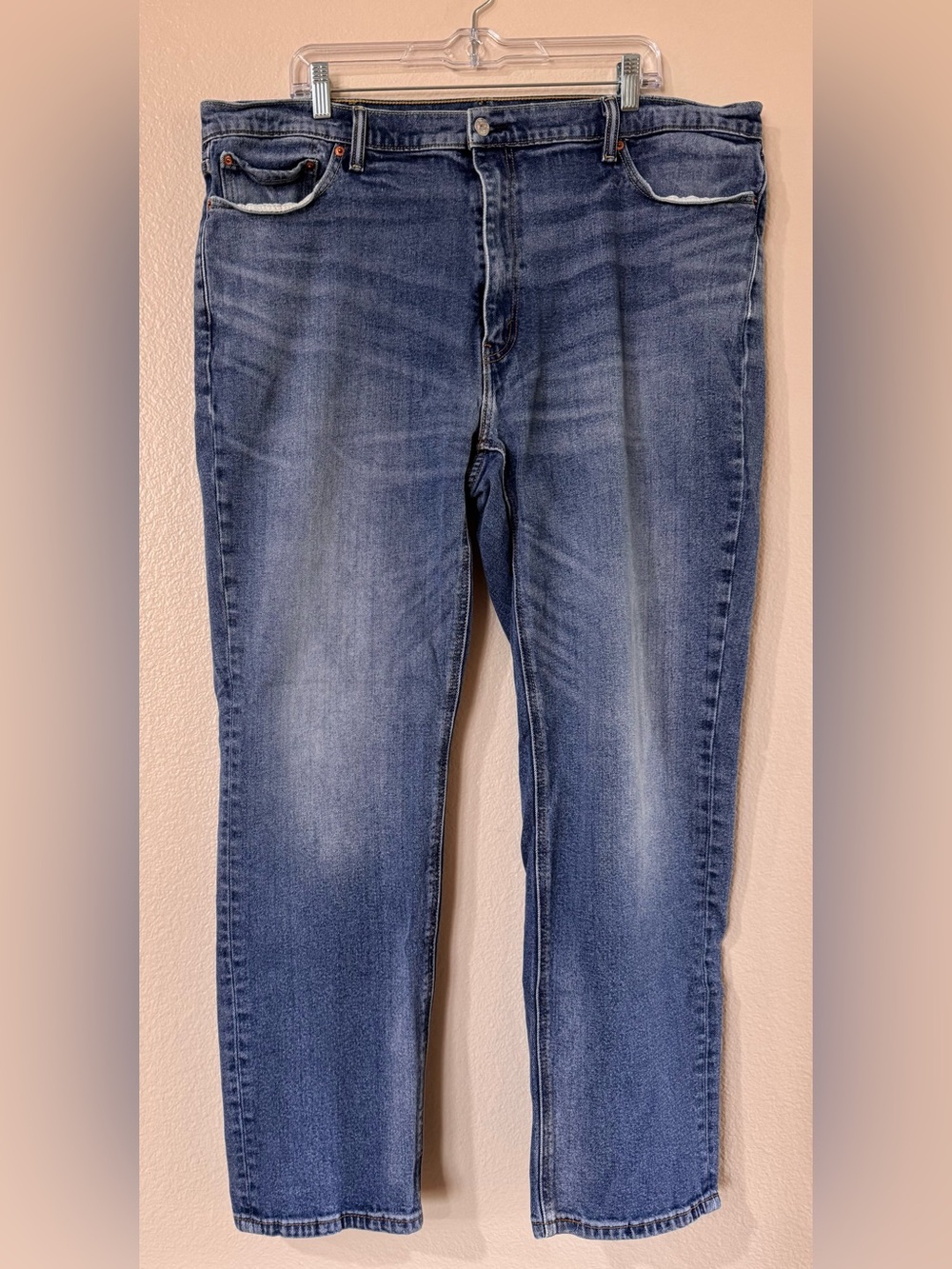 Levi’s Men's 541 Athletic Fit Tapered Blue Jeans 42x32 Back Beat Wash